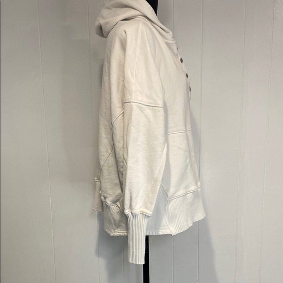 BUCKETLIST Sweatshirt Quarter Snap Ribbed Detail Front Pocket White Size Medium - Picture 9 of 11